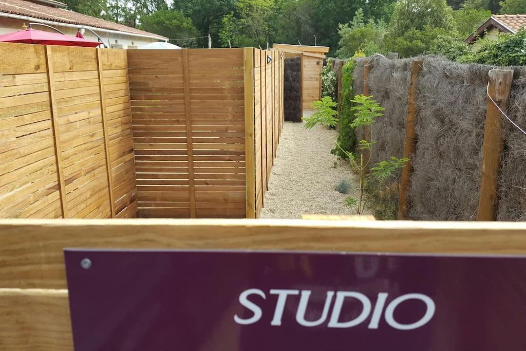 Le Chai De L'Ocean - Studio Avec Jardin Et Terrasse - Plage 300 M Soulac-sur-Mer Exterior foto